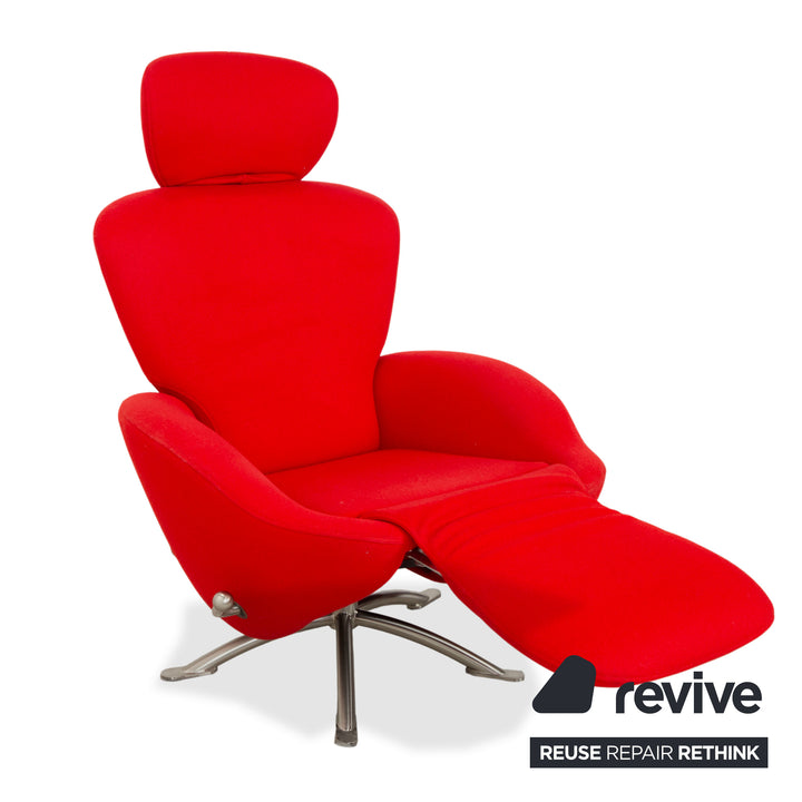 Cassina Dodo fabric armchair red manual function
