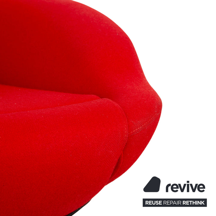 Cassina Dodo fabric armchair red manual function