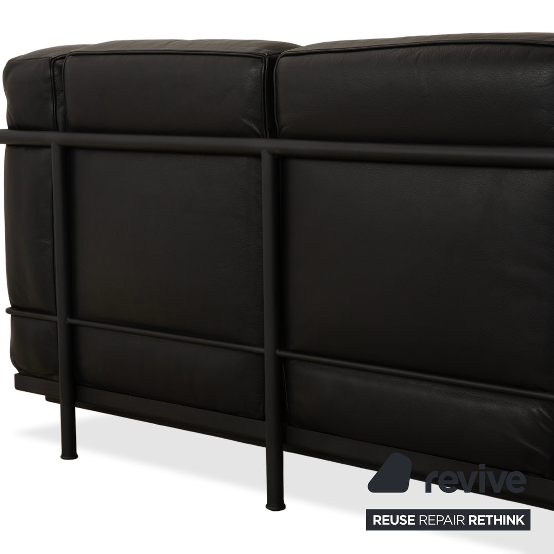 Canapé trois places en cuir noir Cassina LC 2