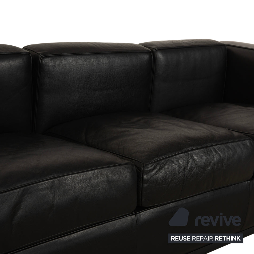 Cassina LC 2 Leder Dreisitzer Schwarz Sofa Couch
