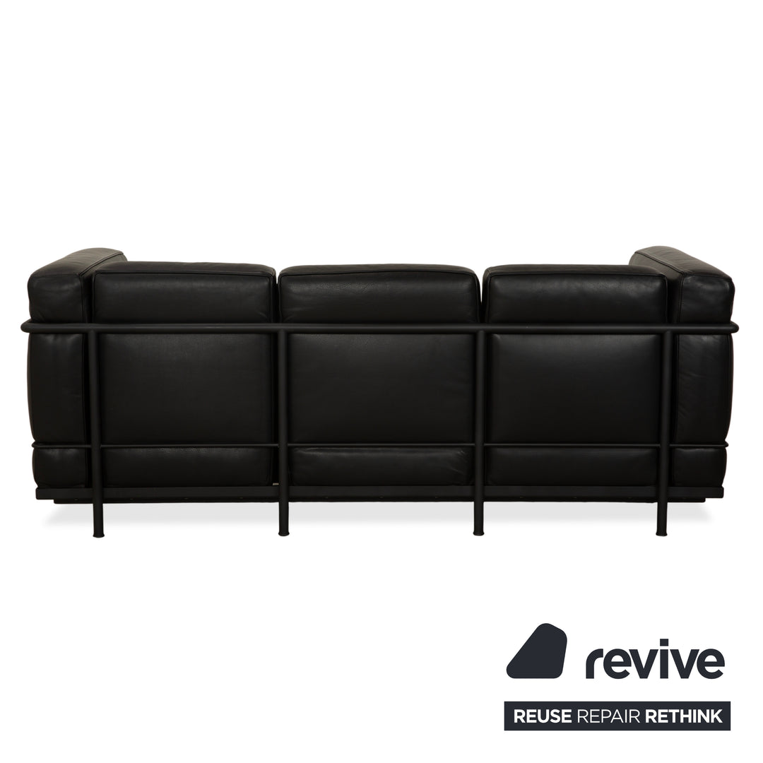 Canapé trois places en cuir noir Cassina LC 2