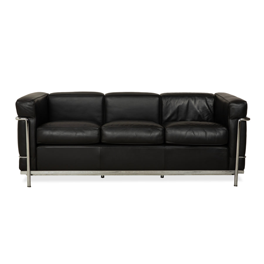 Cassina LC 2 Leder Dreisitzer Schwarz Sofa Le Corbusier