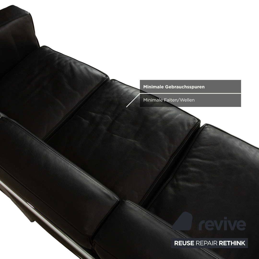 Cassina LC 2 Leder Dreisitzer Schwarz Sofa Le Corbusier