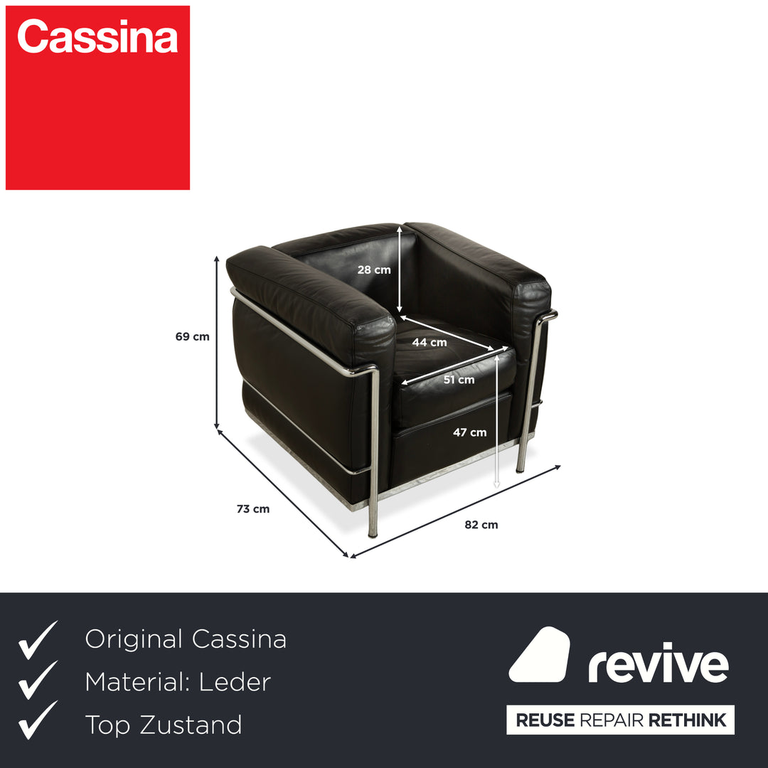 Fauteuil Cassina LC 2 en cuir noir Le Corbusier Chrome