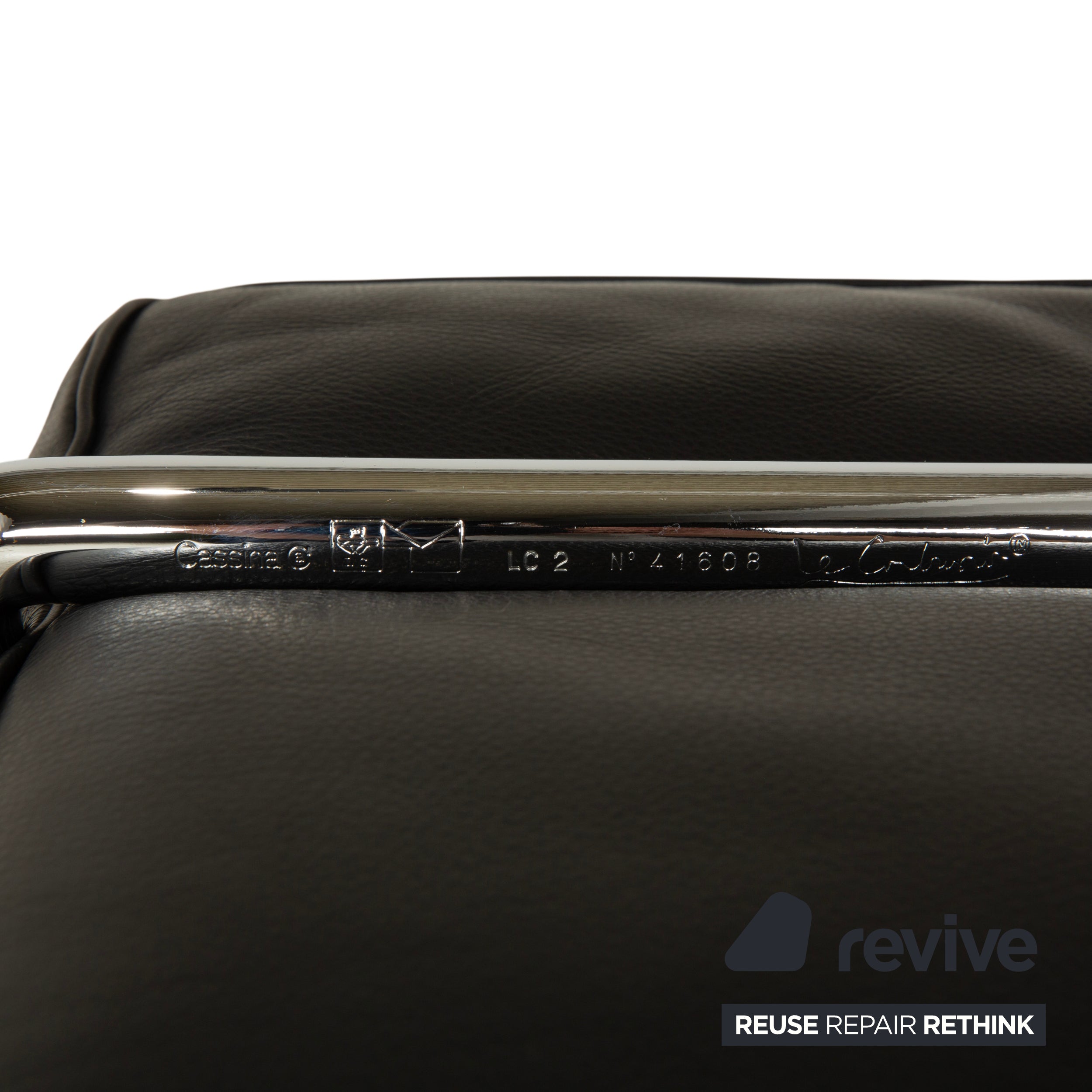 Cassina LC 2 Leather Sofa Black Two-Seater Le Corbusier Chrome