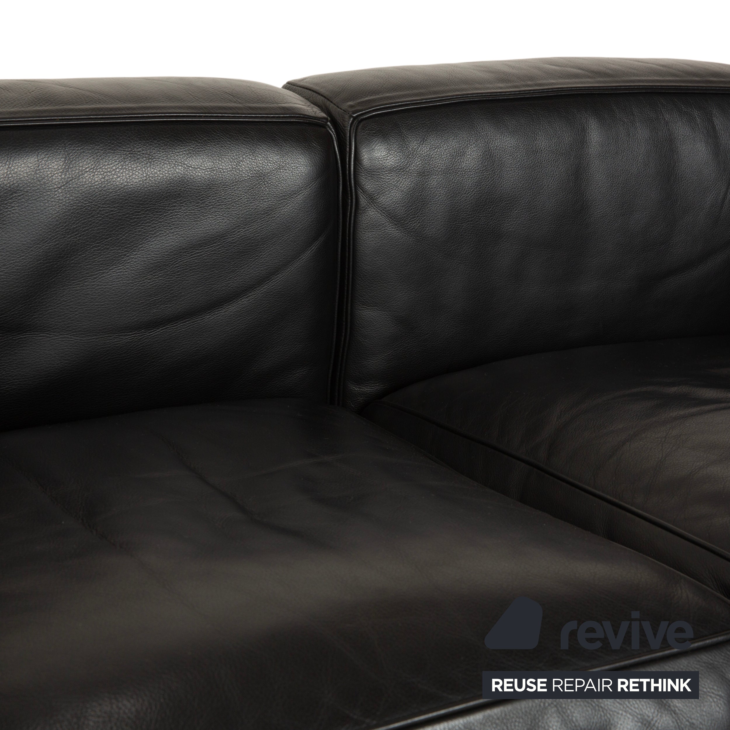 Cassina LC 2 Leather Sofa Black Two-Seater Le Corbusier Chrome