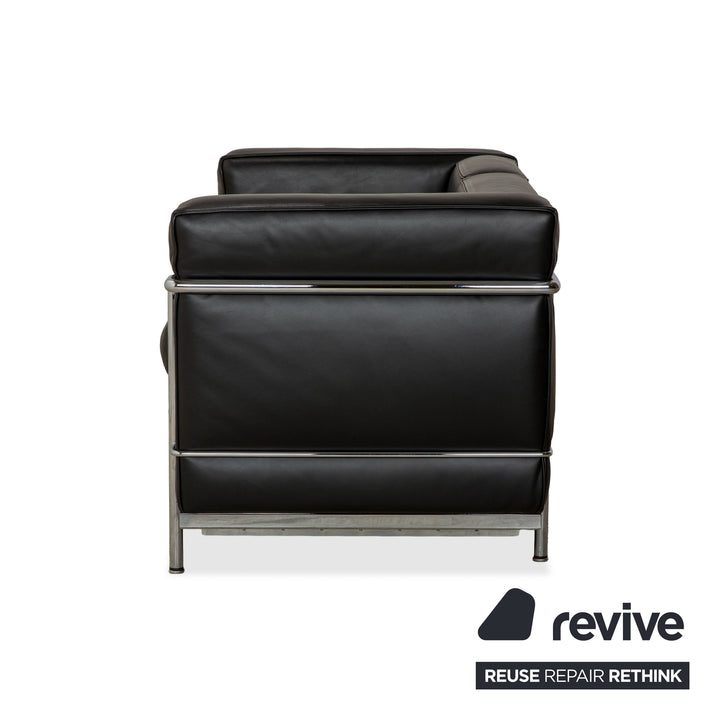 Canapé deux places en cuir noir Cassina LC 2, style Le Corbusier chromé