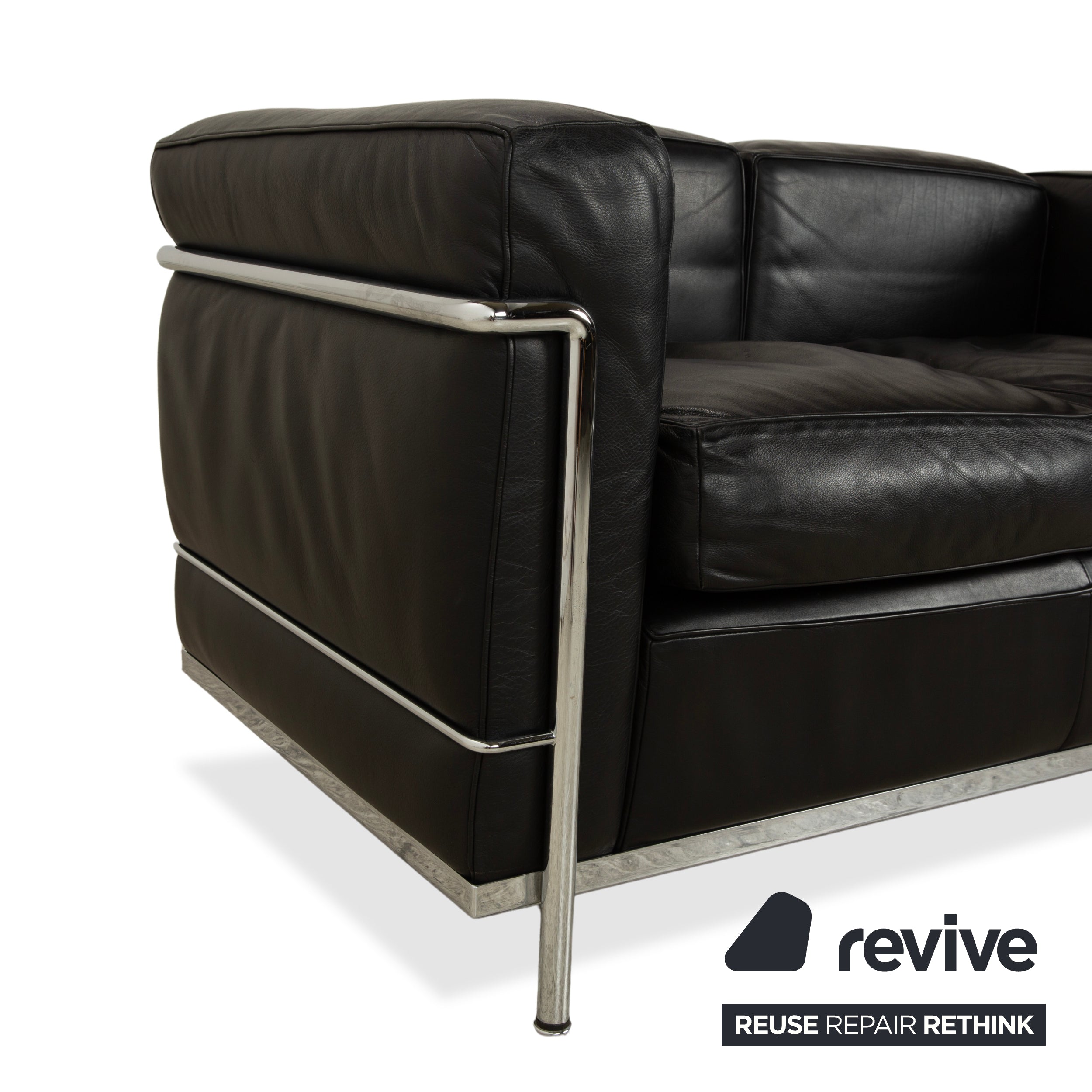 Canapé deux places en cuir noir Cassina LC 2, style Le Corbusier chromé