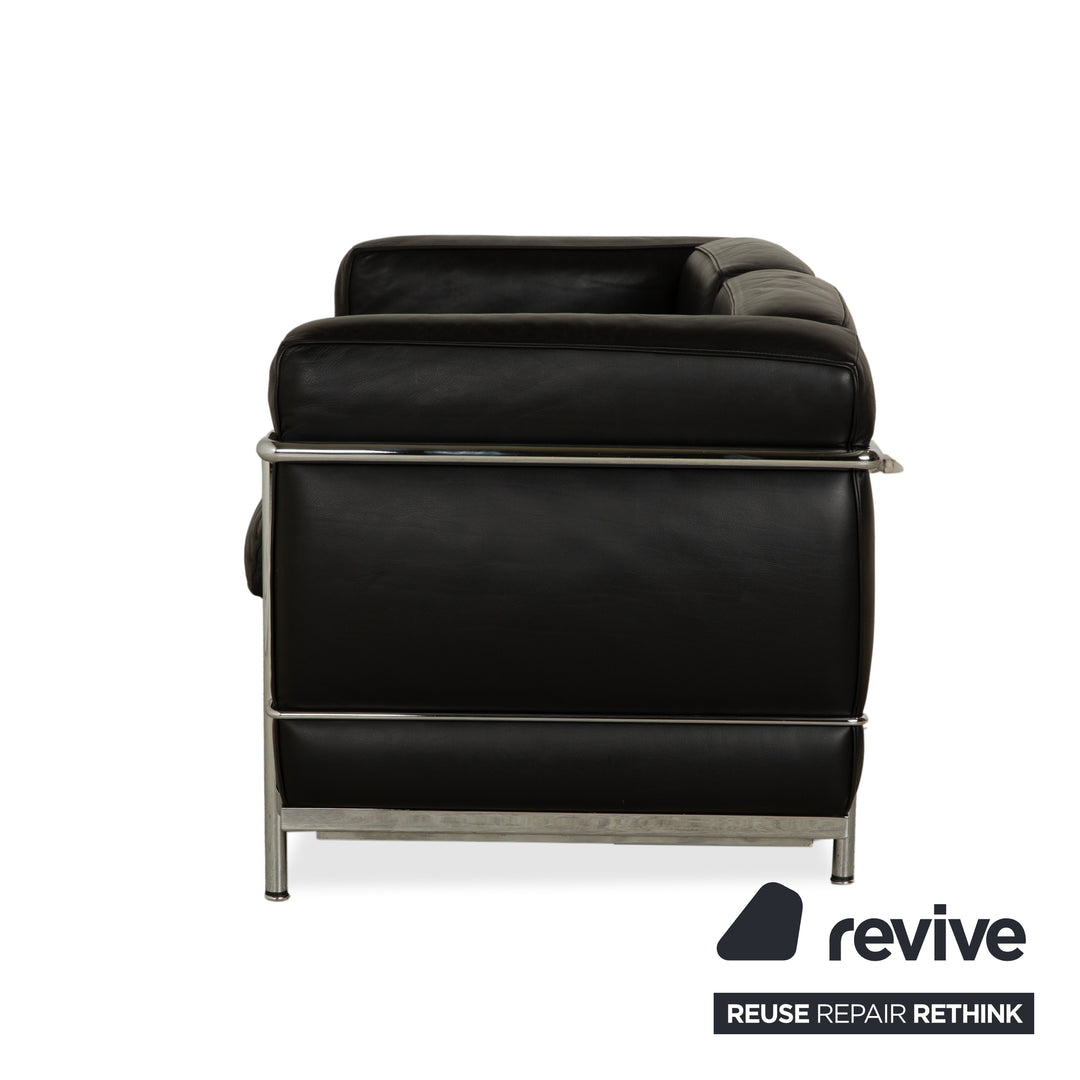 Canapé deux places en cuir noir Cassina LC 2, style Le Corbusier chromé