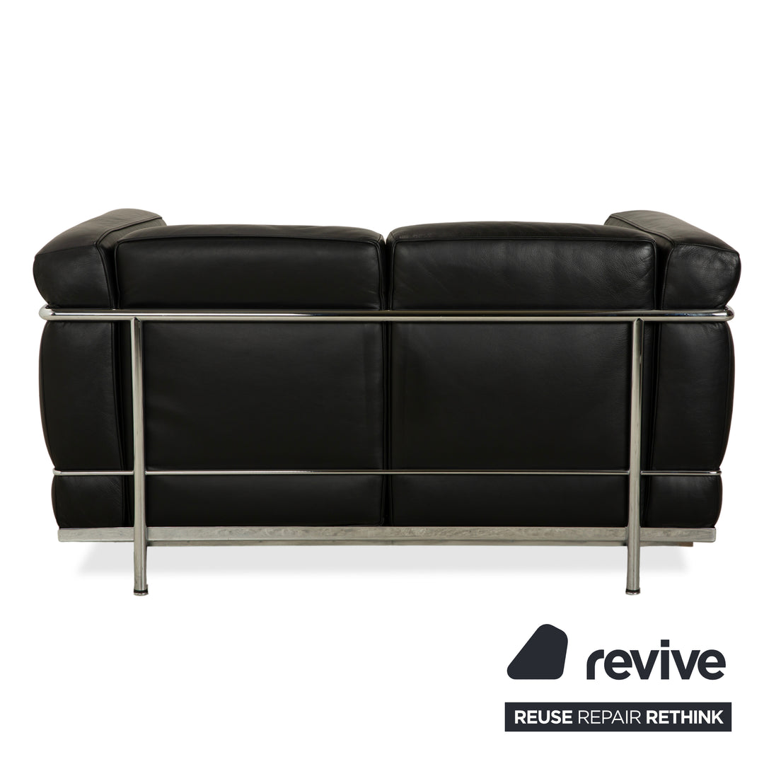 Canapé deux places en cuir noir Cassina LC 2, style Le Corbusier chromé