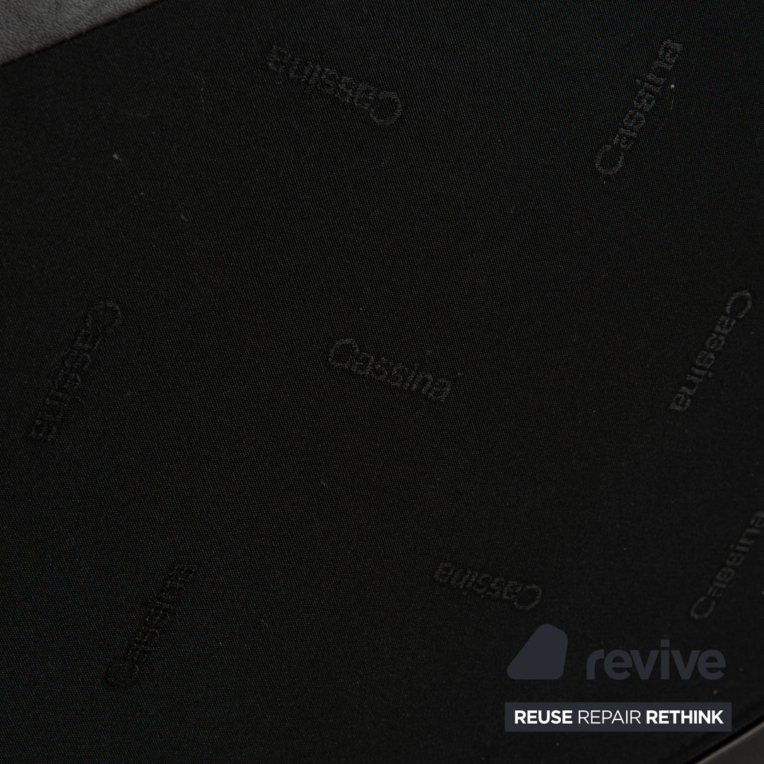 Canapé deux places en cuir noir Cassina LC 2, style Le Corbusier chromé