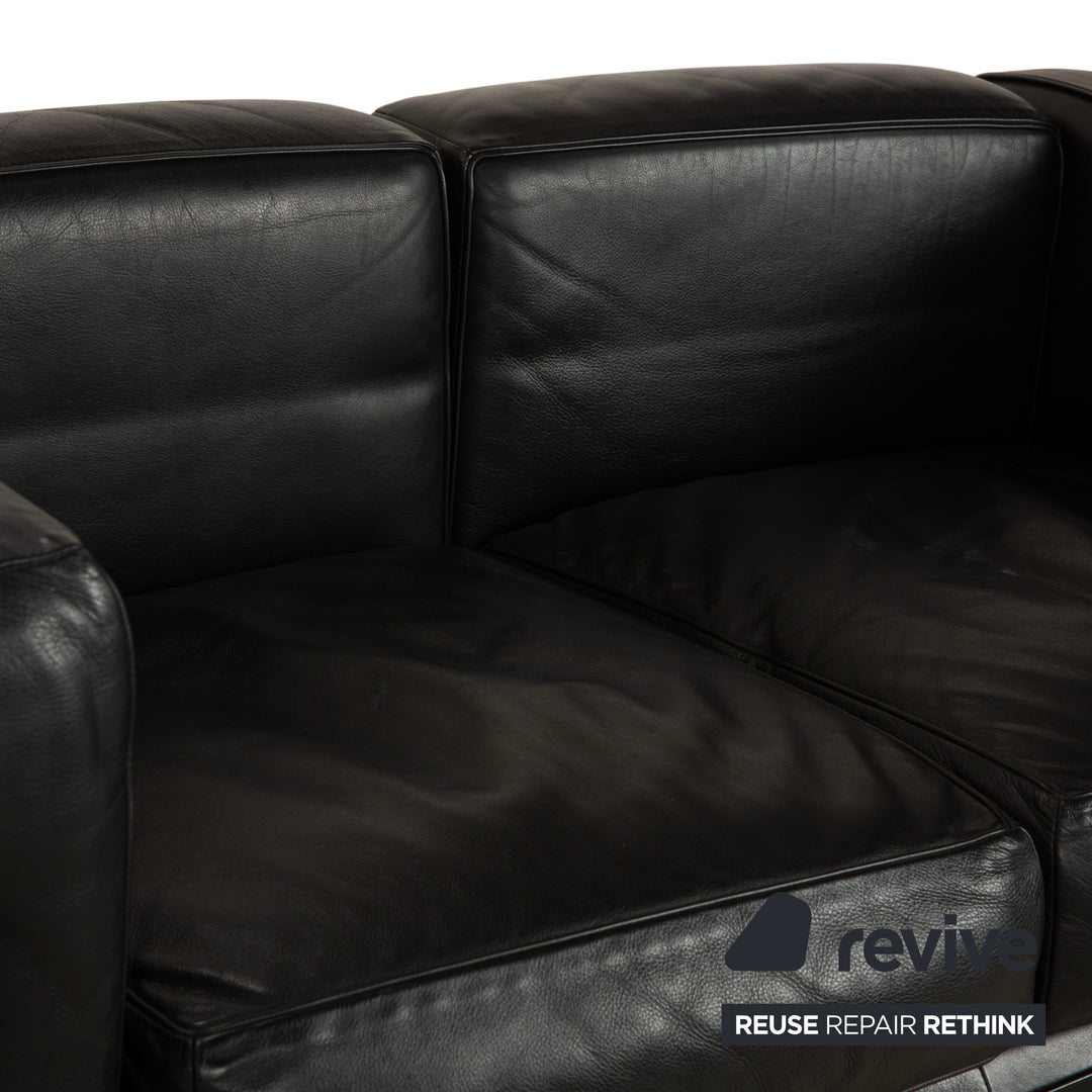 Canapé deux places en cuir noir Cassina LC 2, style Le Corbusier chromé