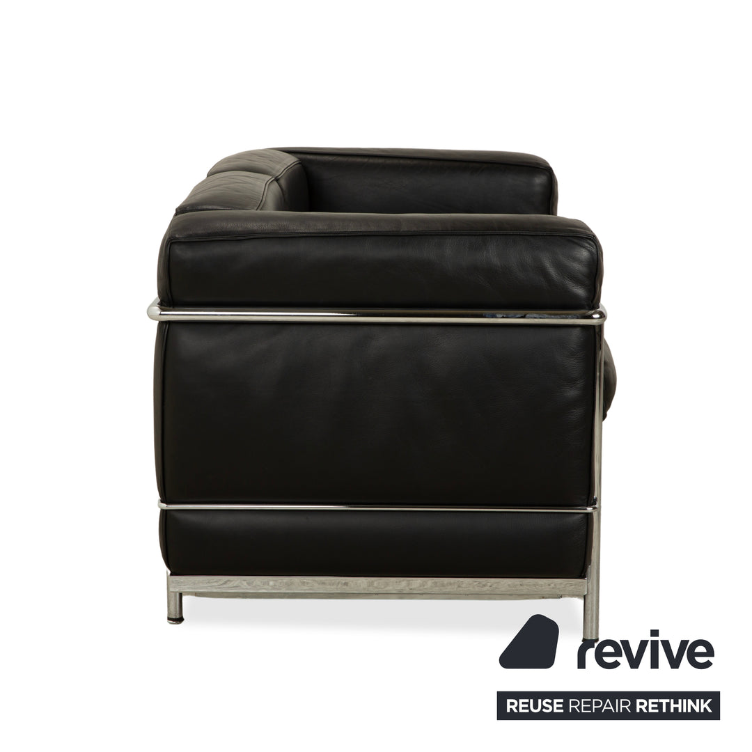 Canapé deux places en cuir noir Cassina LC 2, style Le Corbusier chromé