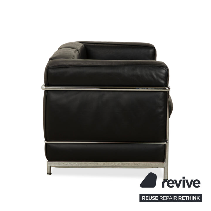 Canapé deux places en cuir noir Cassina LC 2, style Le Corbusier chromé