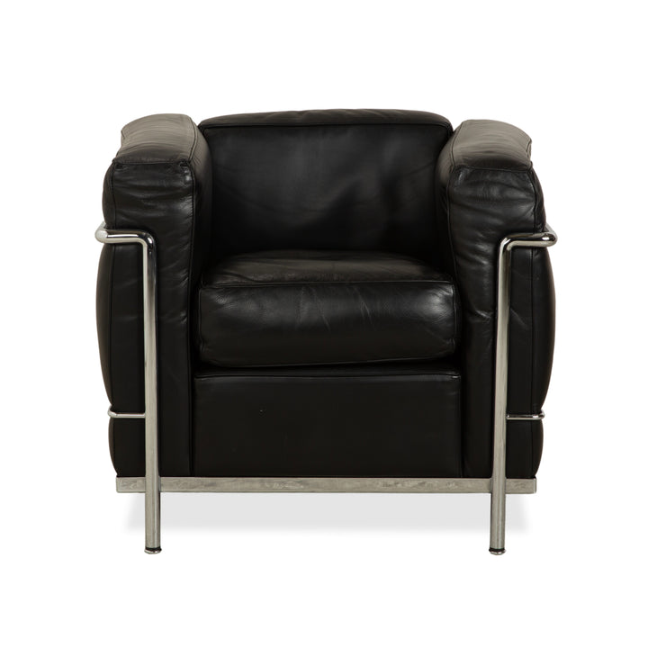 Canapé en cuir noir Cassina LC 2, fauteuil deux places Le Corbusier chromé