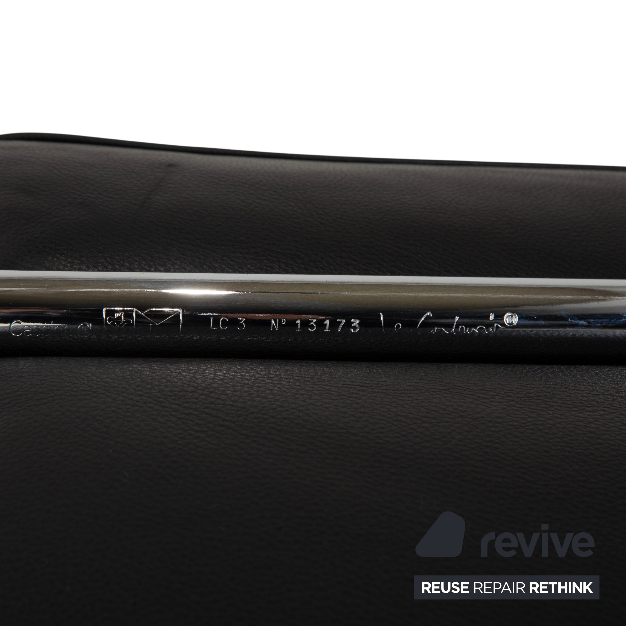 Cassina LC 3 Leather Armchair Black