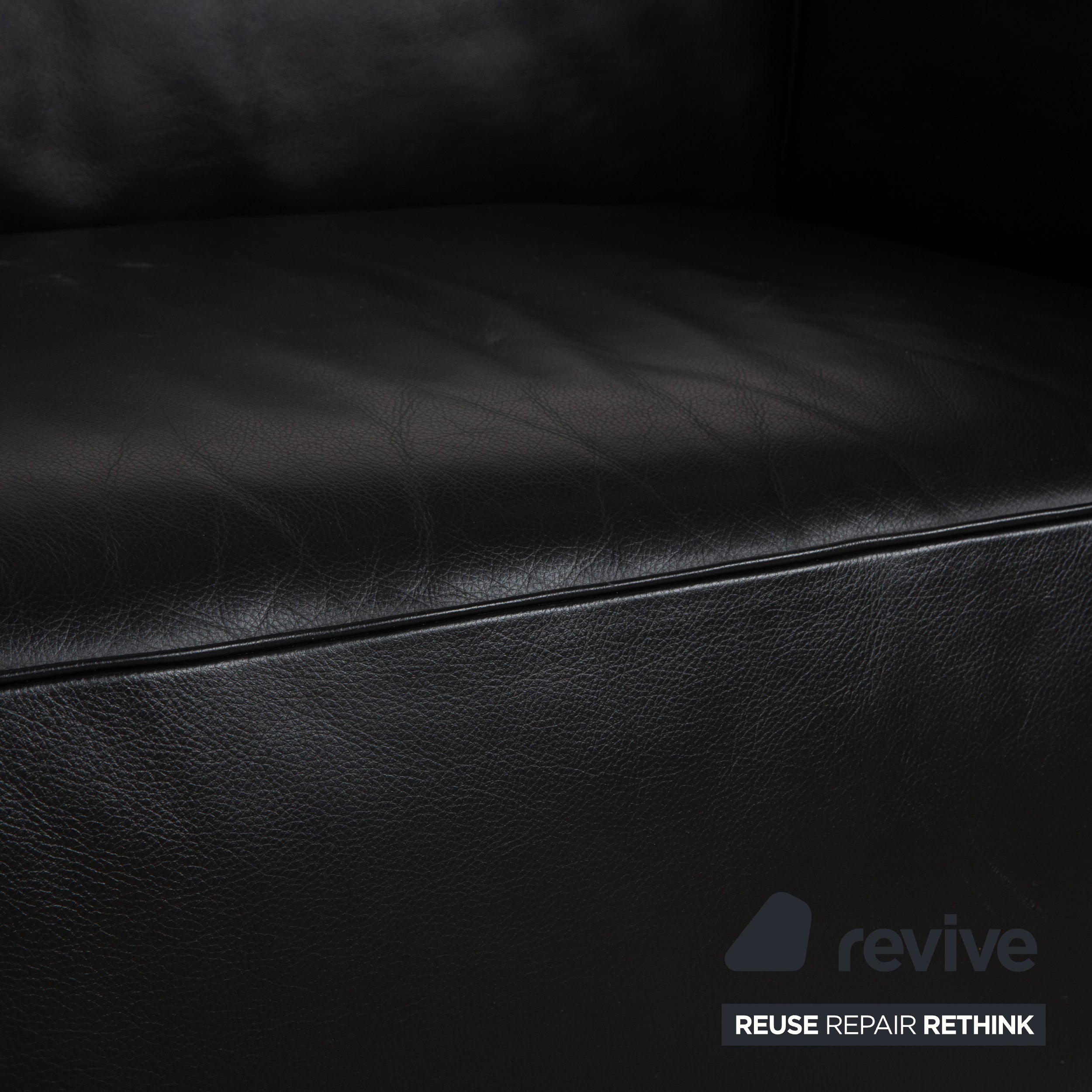 Cassina LC 3 Leder Sessel Schwarz