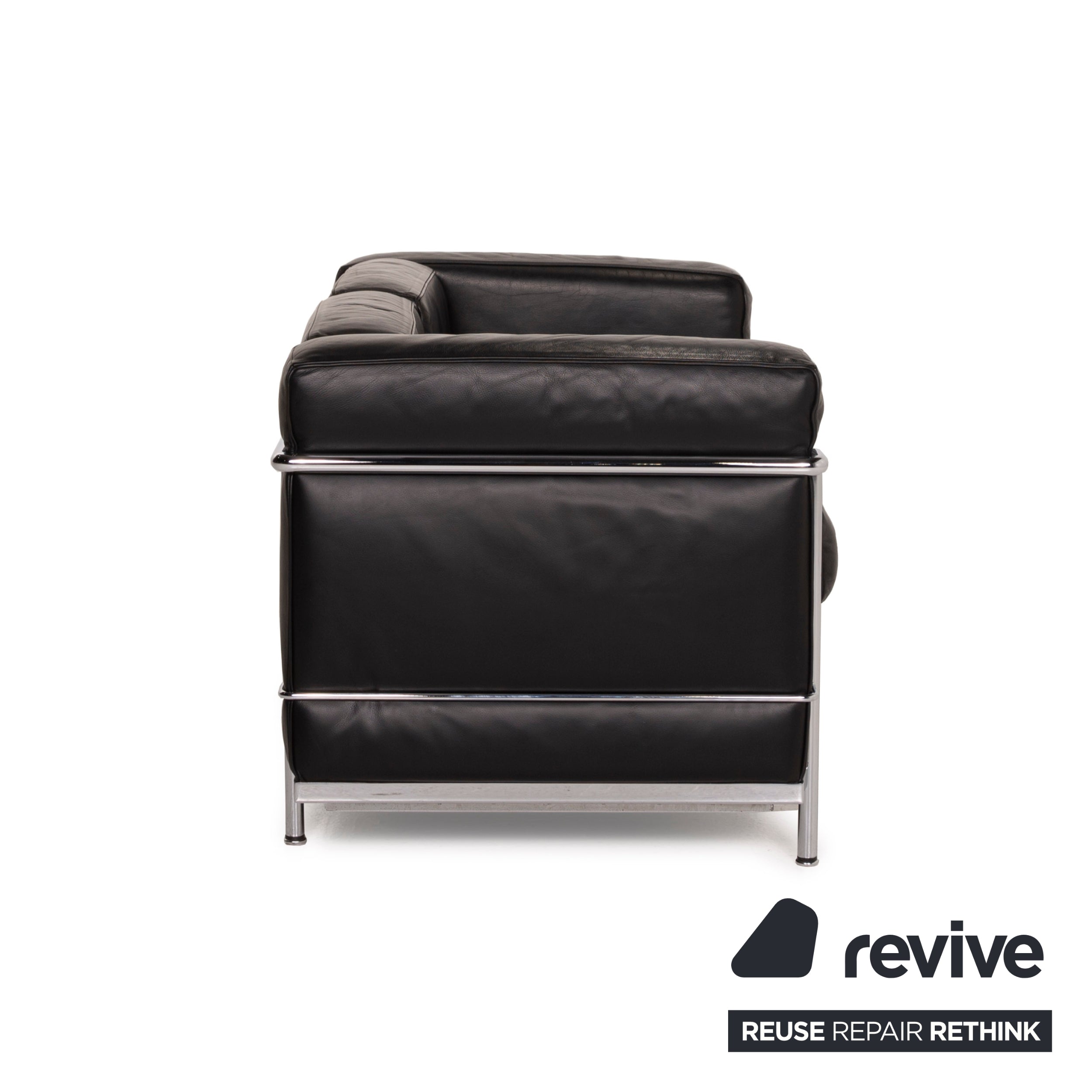 Canapé deux places en cuir noir Cassina LC 2, style Le Corbusier chromé