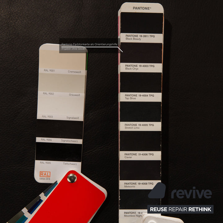 Cassina Le Corbusier LC 2 Leather Three Seater Black Sofa Couch