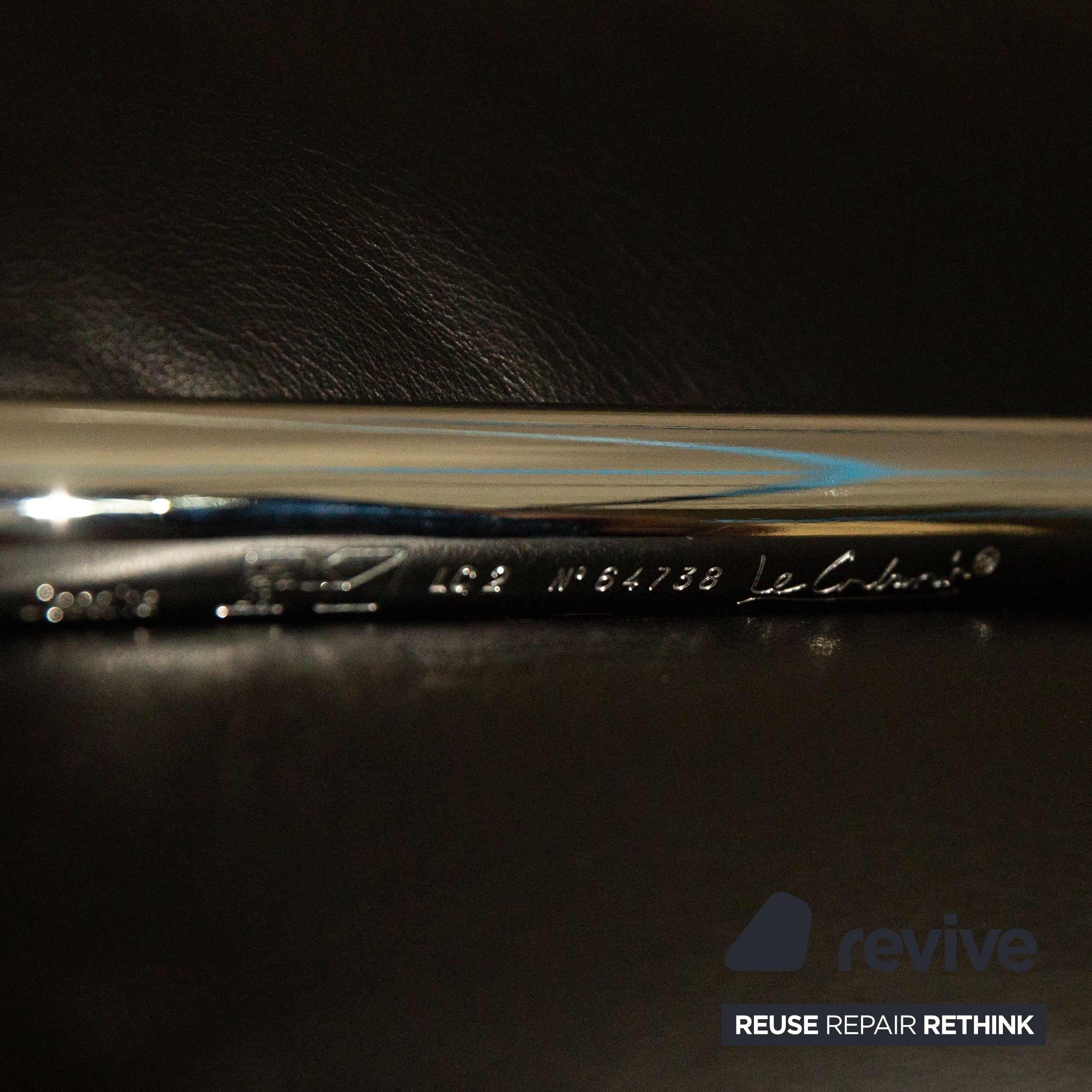 Cassina Le Corbusier LC 2 Leather Three Seater Black Sofa Couch