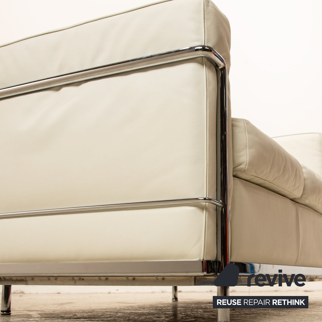 Cassina Le Corbusier LC 2 Leder Zweisitzer Weiß Off-White Vintage Bauhaus Sofa Couch