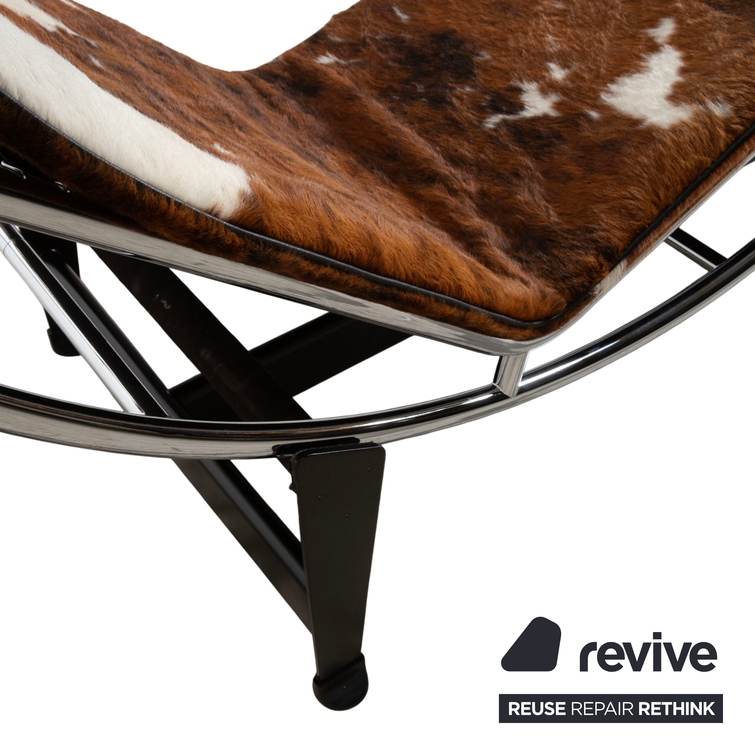 Cassina Le Corbusier LC 4 Fell Liege Braun Kuhfell