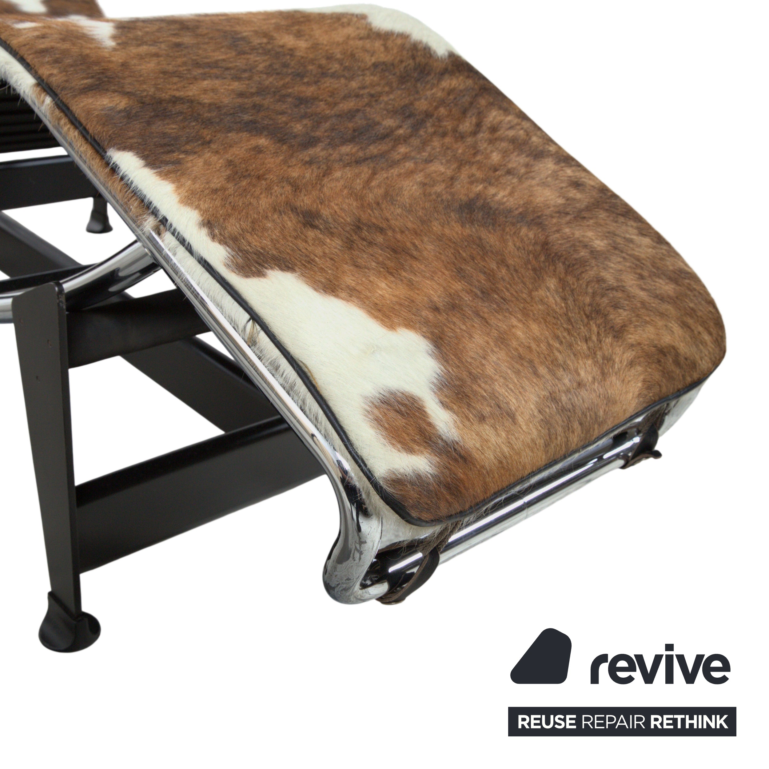 Cassina Le Corbusier LC 4 Fell Liege Braun Schwarz Bauhaus Gleitfunktion