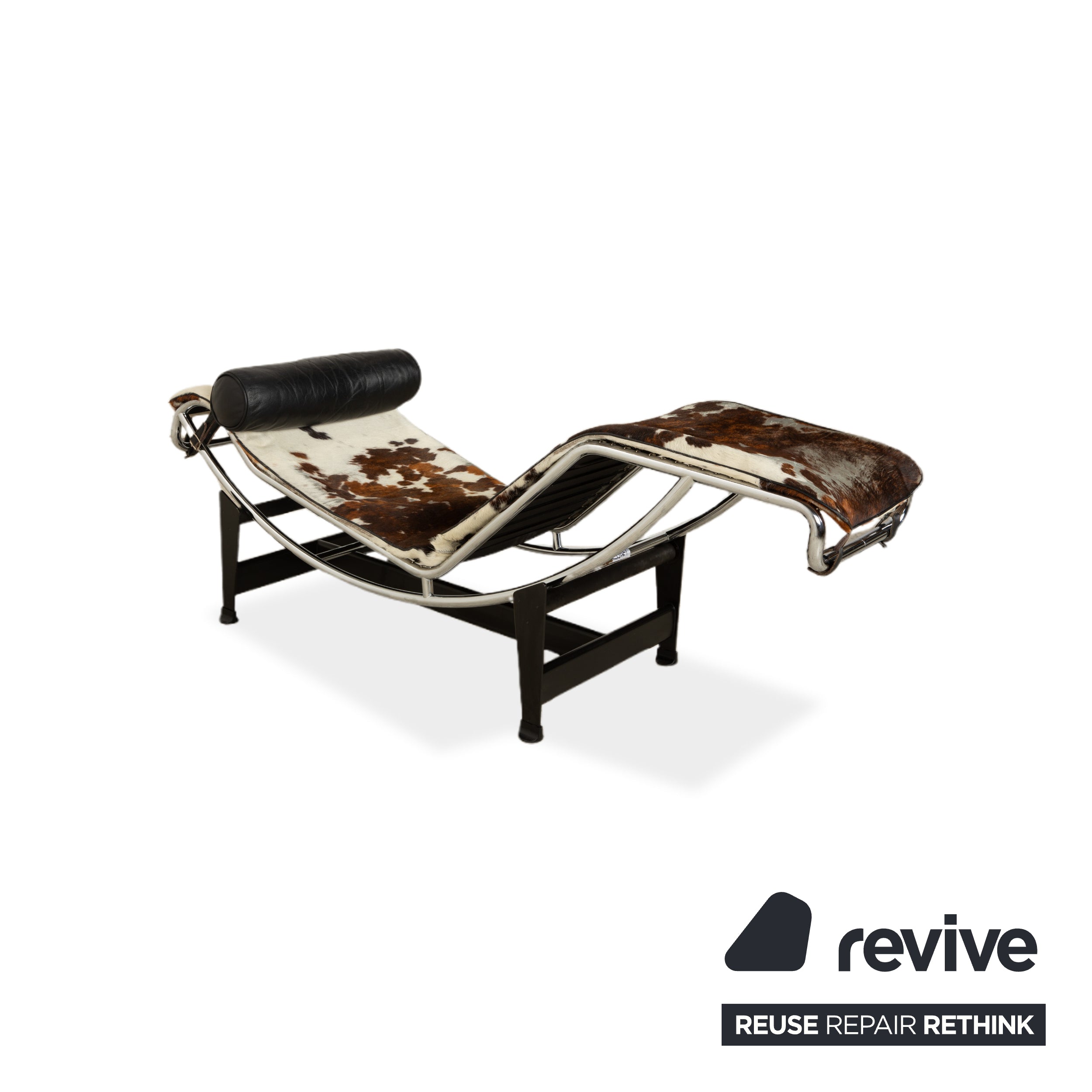 Cassina Le Corbusier LC 4 Fell Liege Kuhfell Braun Weiß Schwarz