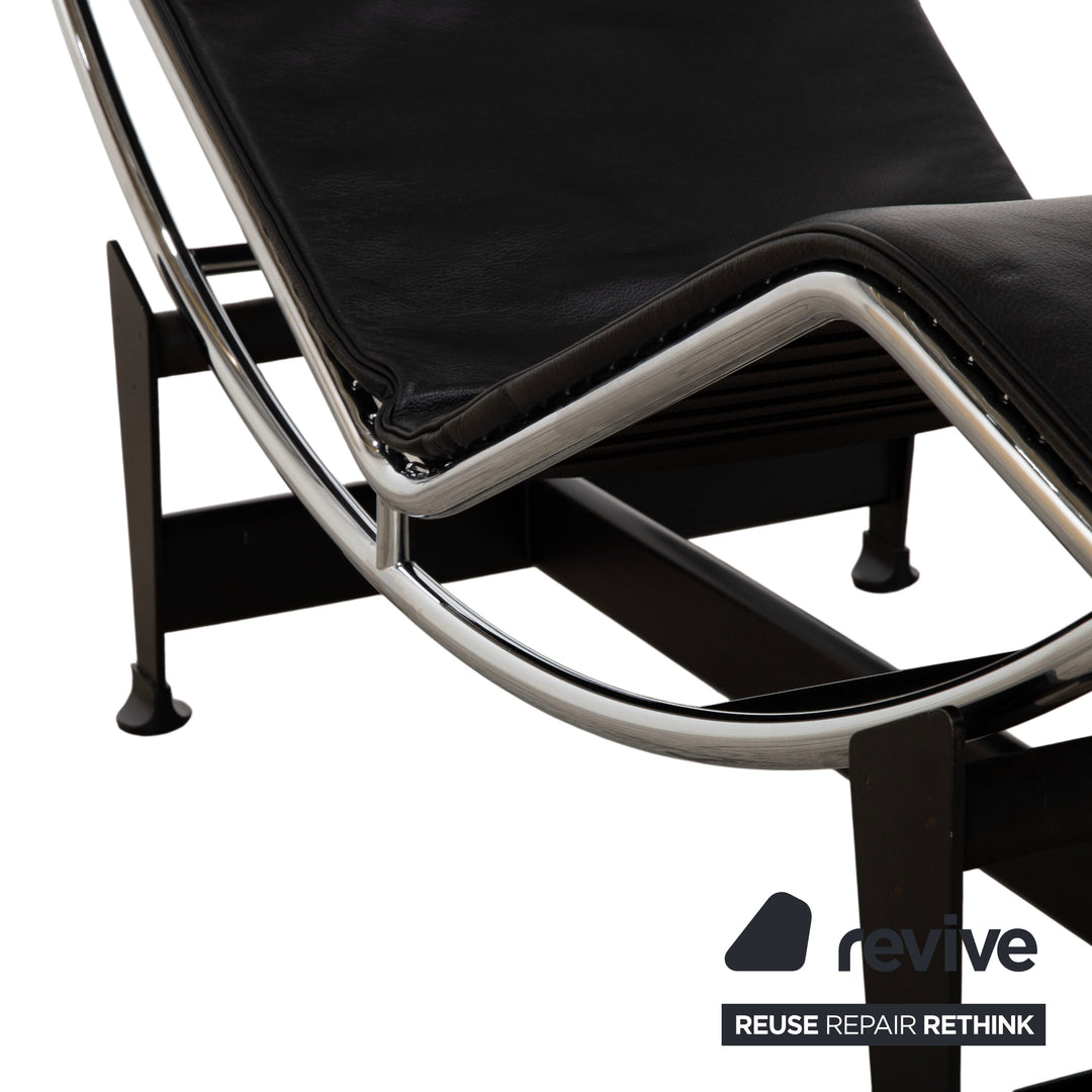 Cassina Le Corbusier LC 4 Leder Chrom Liege Schwarz Bauhaus