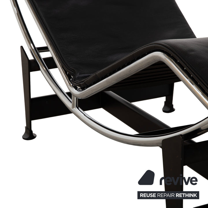 Cassina Le Corbusier LC 4 Leder Chrom Liege Schwarz Bauhaus