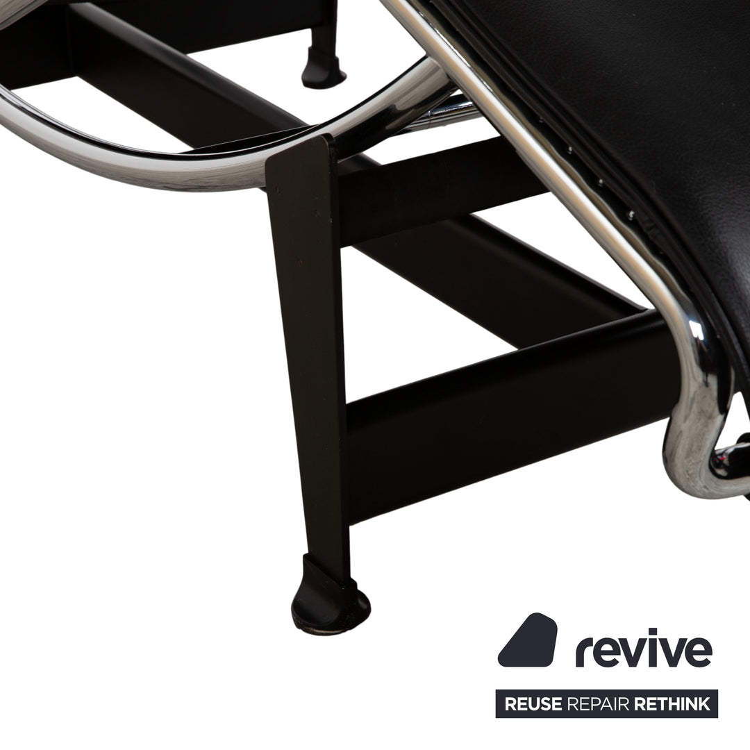 Cassina Le Corbusier LC 4 Leder Chrom Liege Schwarz Bauhaus
