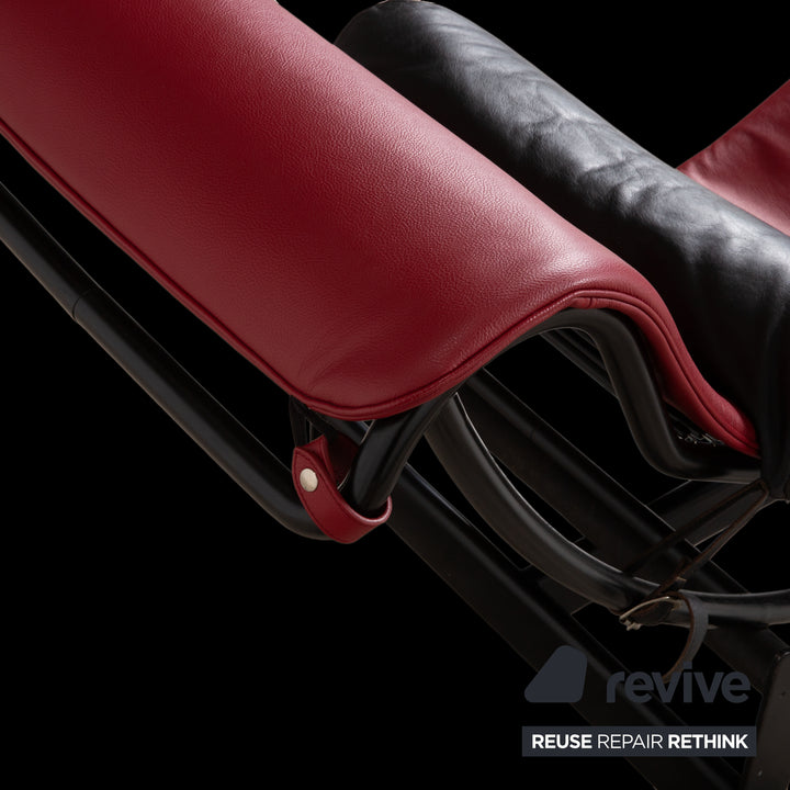 Cassina Le Corbusier LC 4 Leder Liege Rot Rubin Schwarz Bauhaus Gleitfunktion