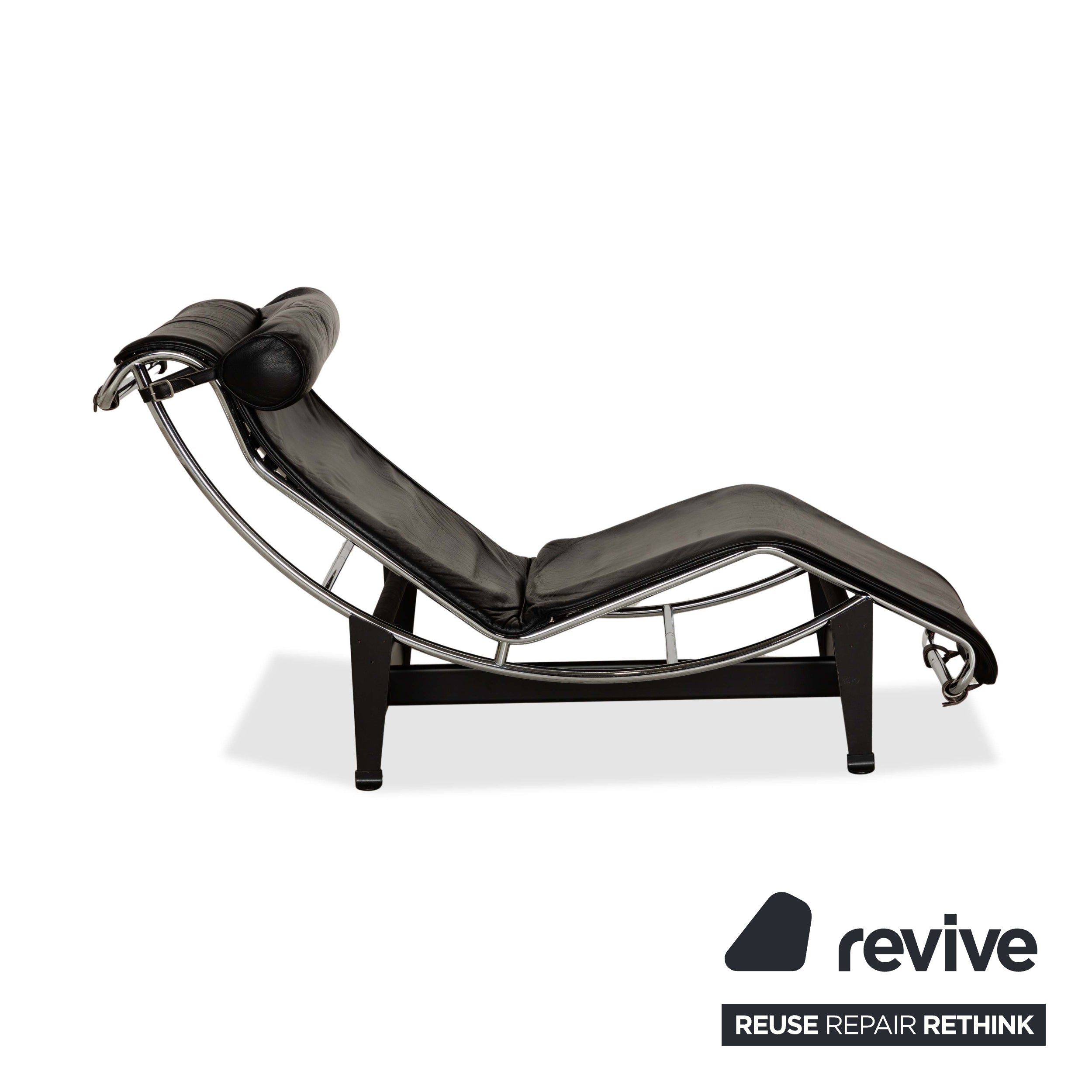 Cassina Le Corbusier LC 4 Leather Lounger Black