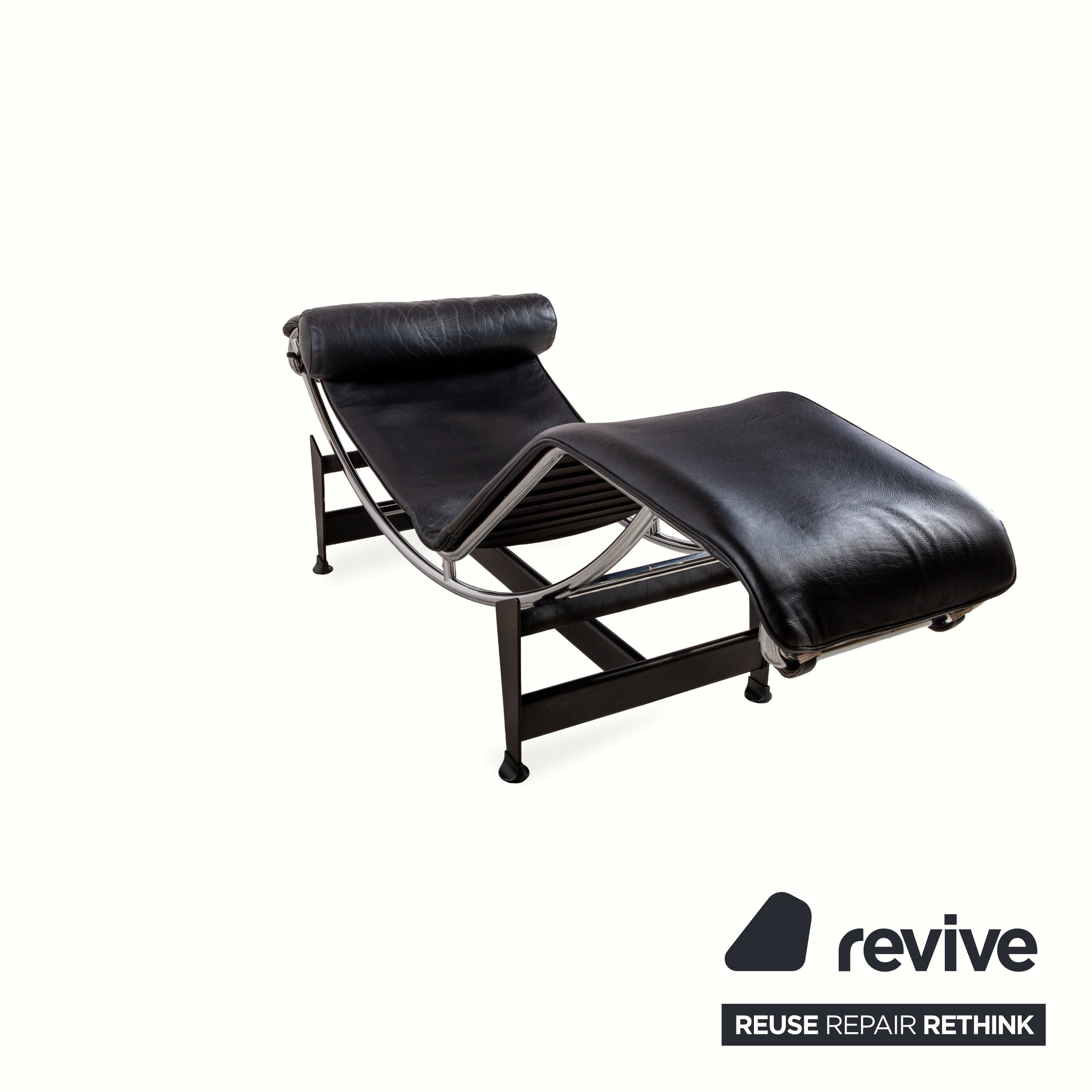 Cassina Le Corbusier LC 4 Leather Lounger Black Bauhaus