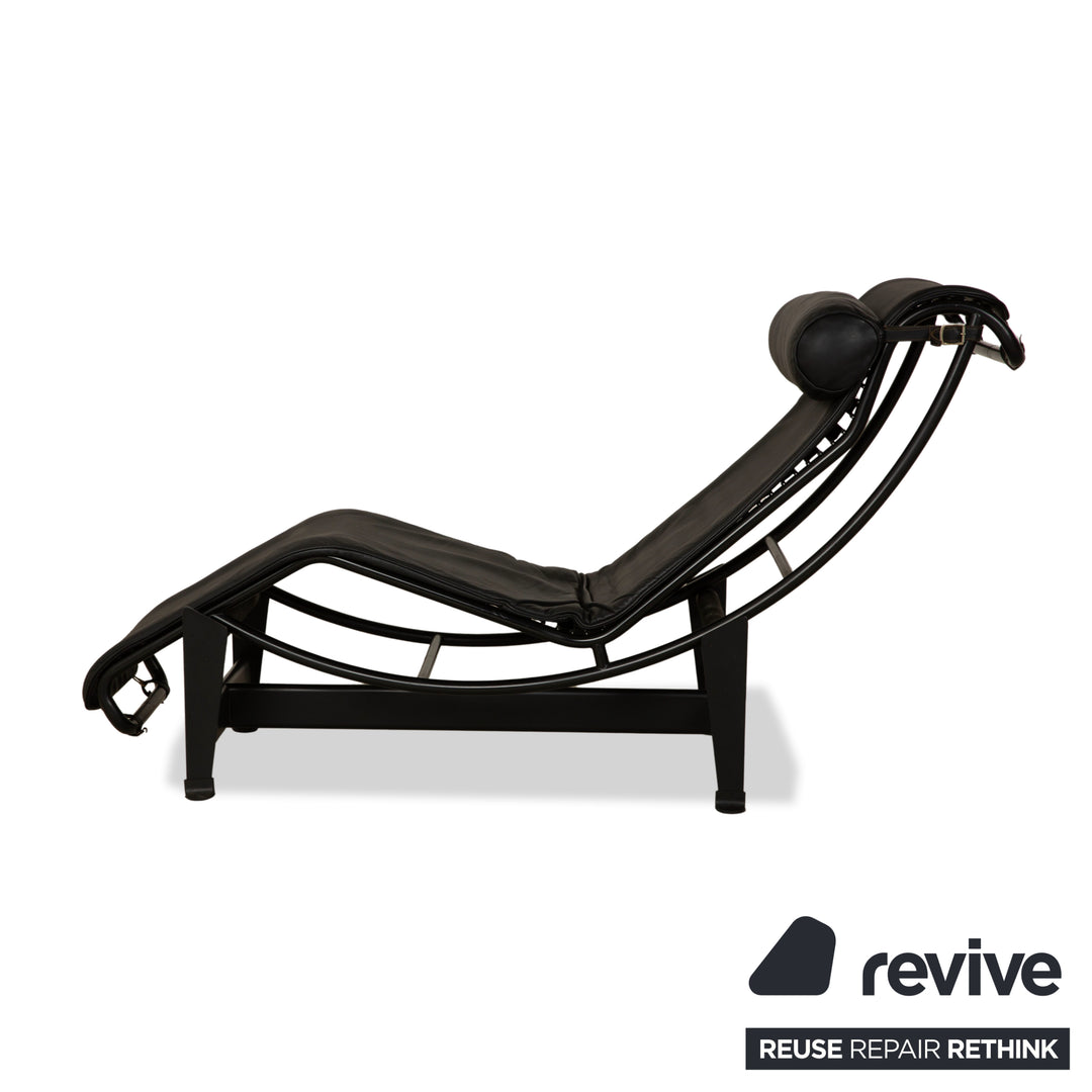 Cassina Le Corbusier LC 4 Leather Lounger Black Bauhaus