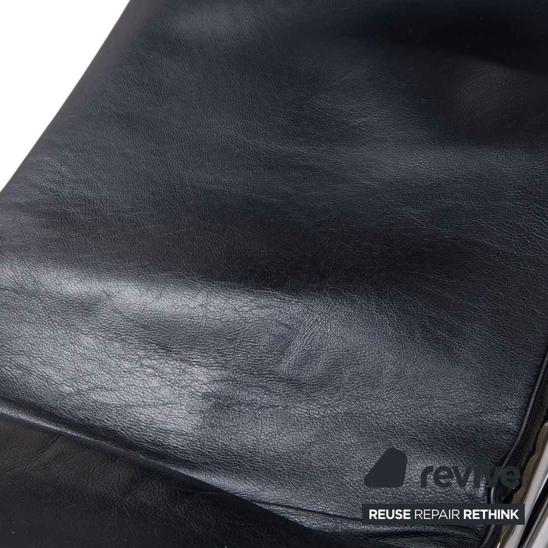 Cassina Le Corbusier LC 4 Leder Liege Schwarz Bauhaus