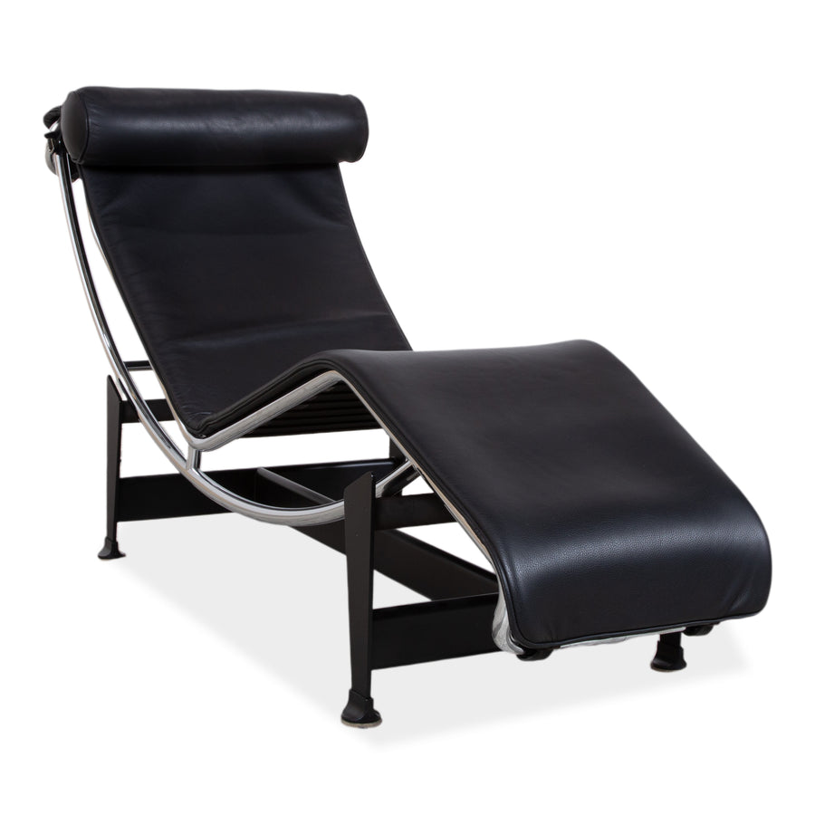 Cassina Le Corbusier LC 4 Leder Liege Schwarz Bauhaus