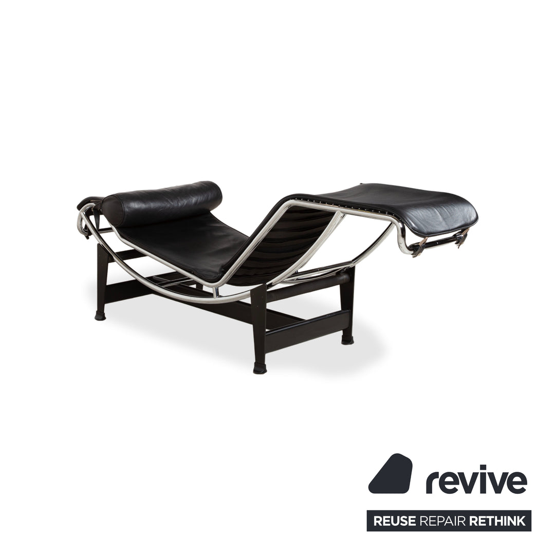 Cassina Le Corbusier LC 4 Leder Liege Schwarz Bauhaus manuelle Funktion