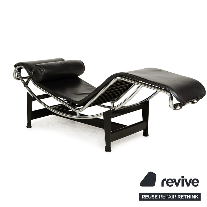 Cassina Le Corbusier LC 4 Leather Lounger Black Relaxation Function Bauhaus