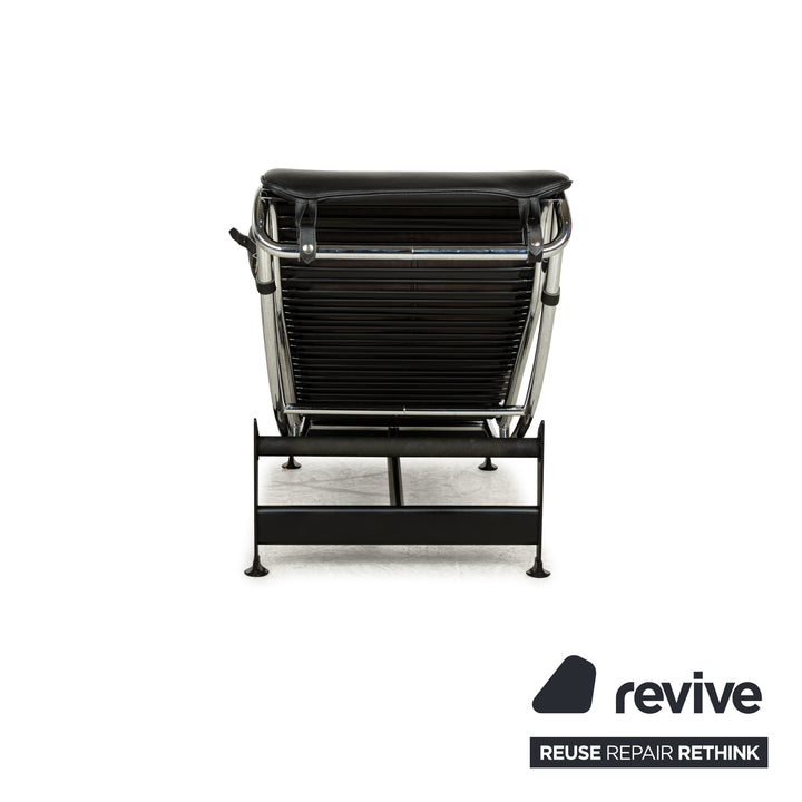 Cassina Le Corbusier LC 4 Leder Liege Schwarz Relaxfunktion Bauhaus