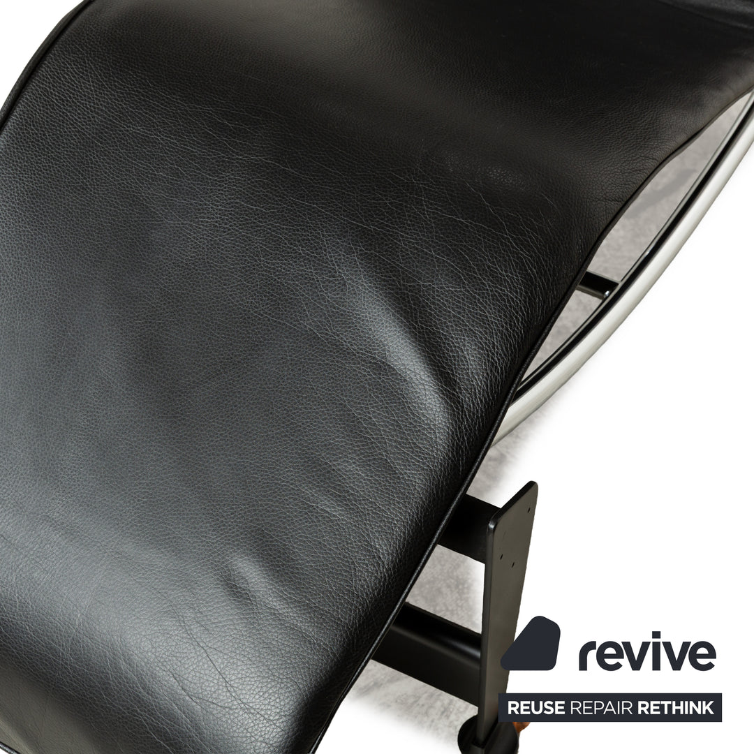 Cassina Le Corbusier LC 4 Leather Lounger Black Relaxation Function Bauhaus