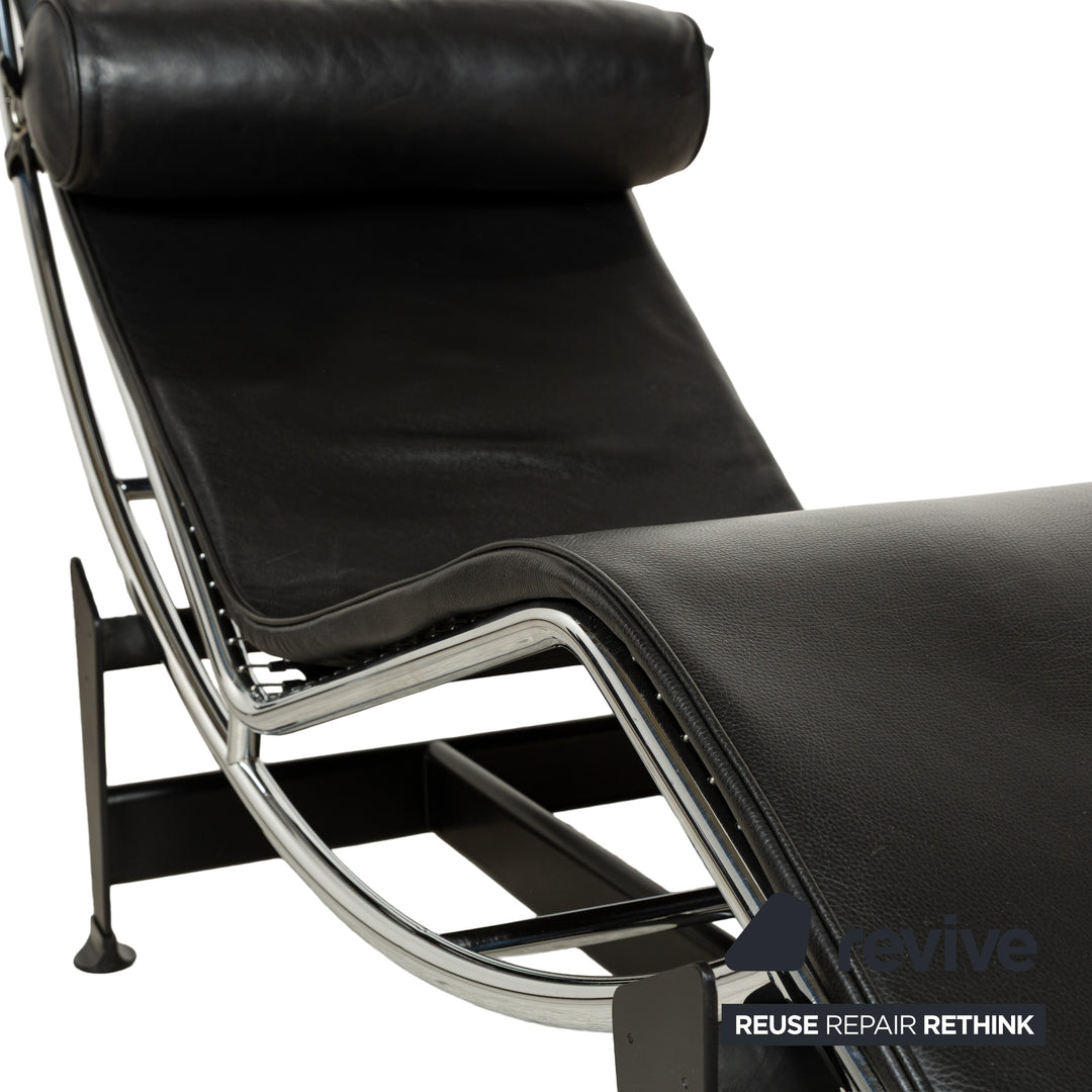 Cassina Le Corbusier LC 4 Leather Lounger Black Relaxation Function Bauhaus
