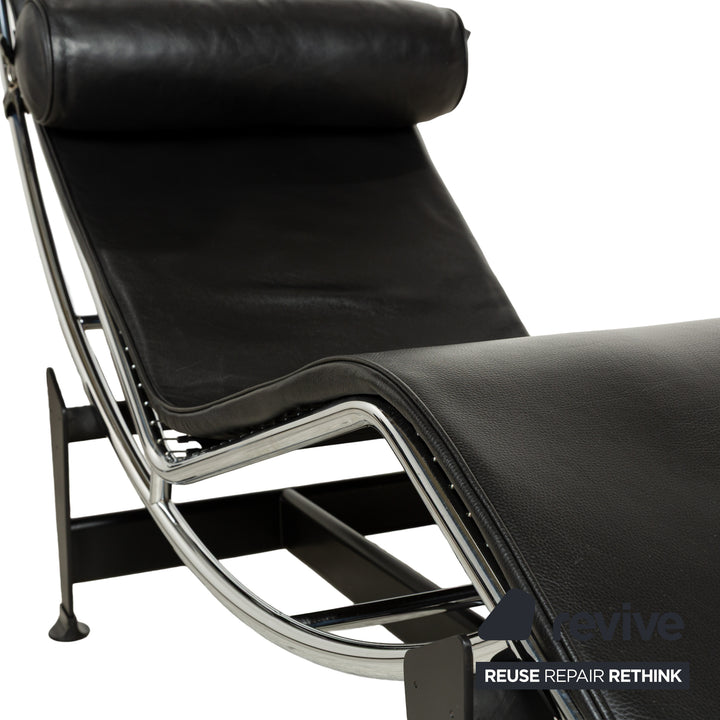 Cassina Le Corbusier LC 4 Leather Lounger Black Relaxation Function Bauhaus