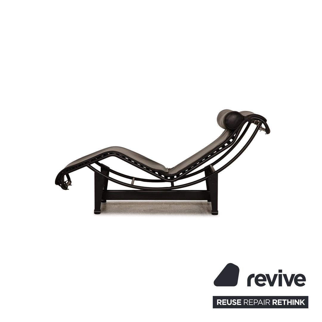 Cassina Le Corbusier LC 4 Leder Liege Schwarz Relaxliege Relaxfunktion Funktion