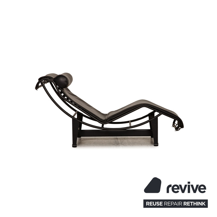 Cassina Le Corbusier LC 4 Leder Liege Schwarz Relaxliege Relaxfunktion Funktion