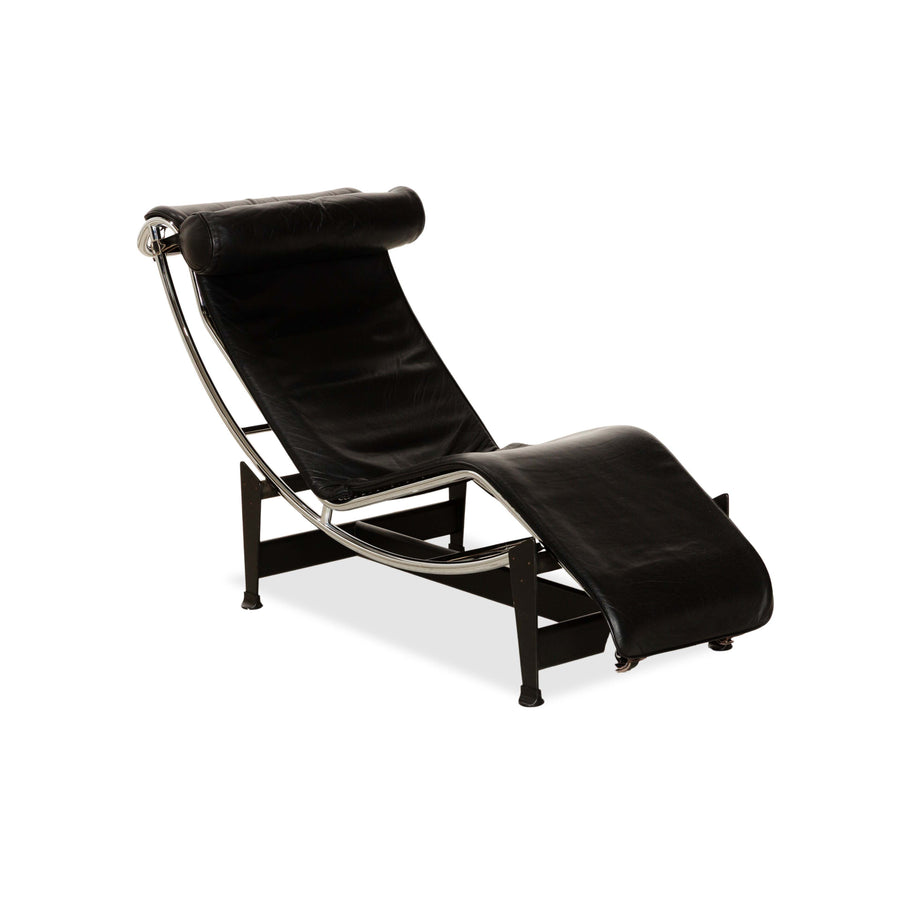 Cassina Le Corbusier LC 4 Leather Lounger Black