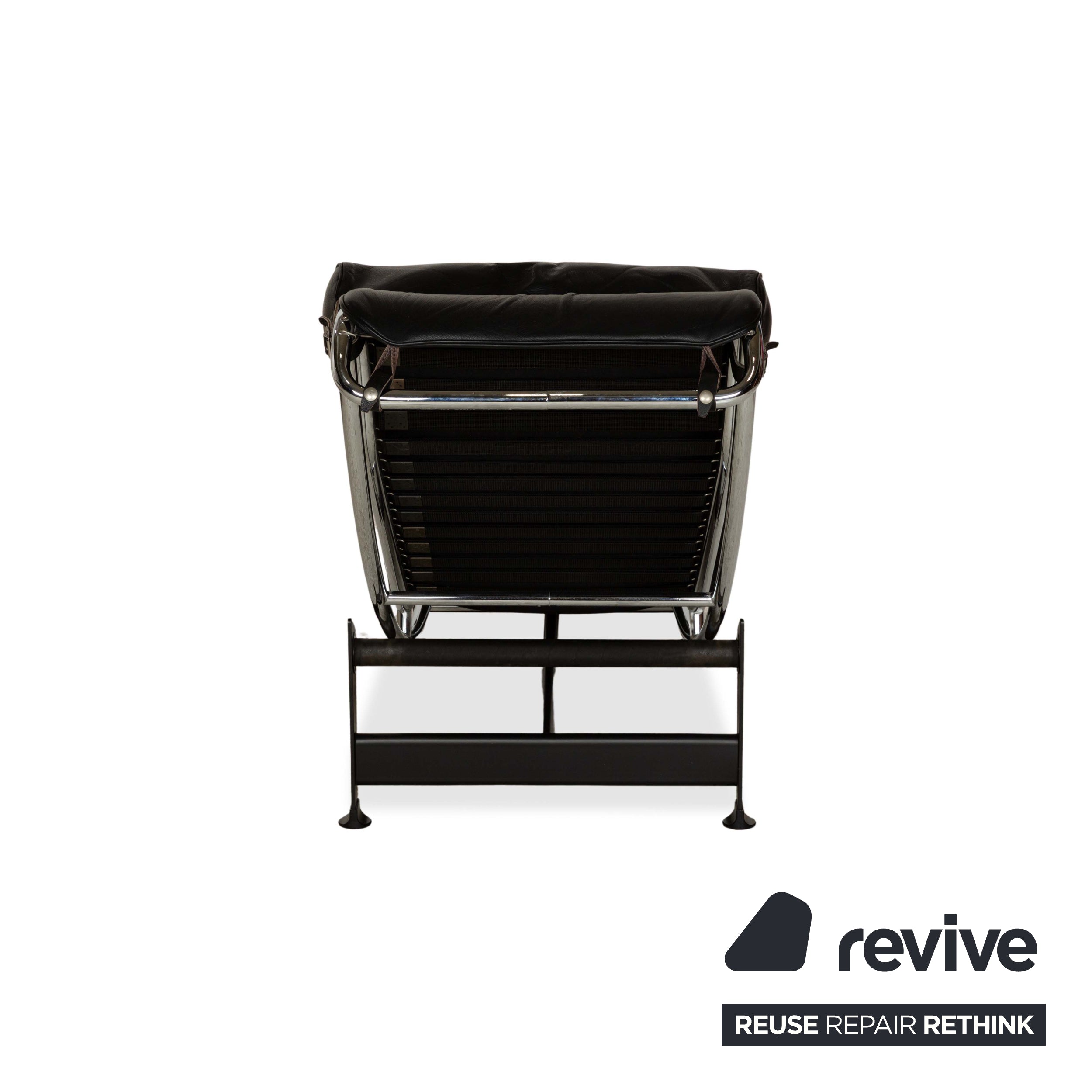 Cassina Le Corbusier LC 4 Leather Lounger Black