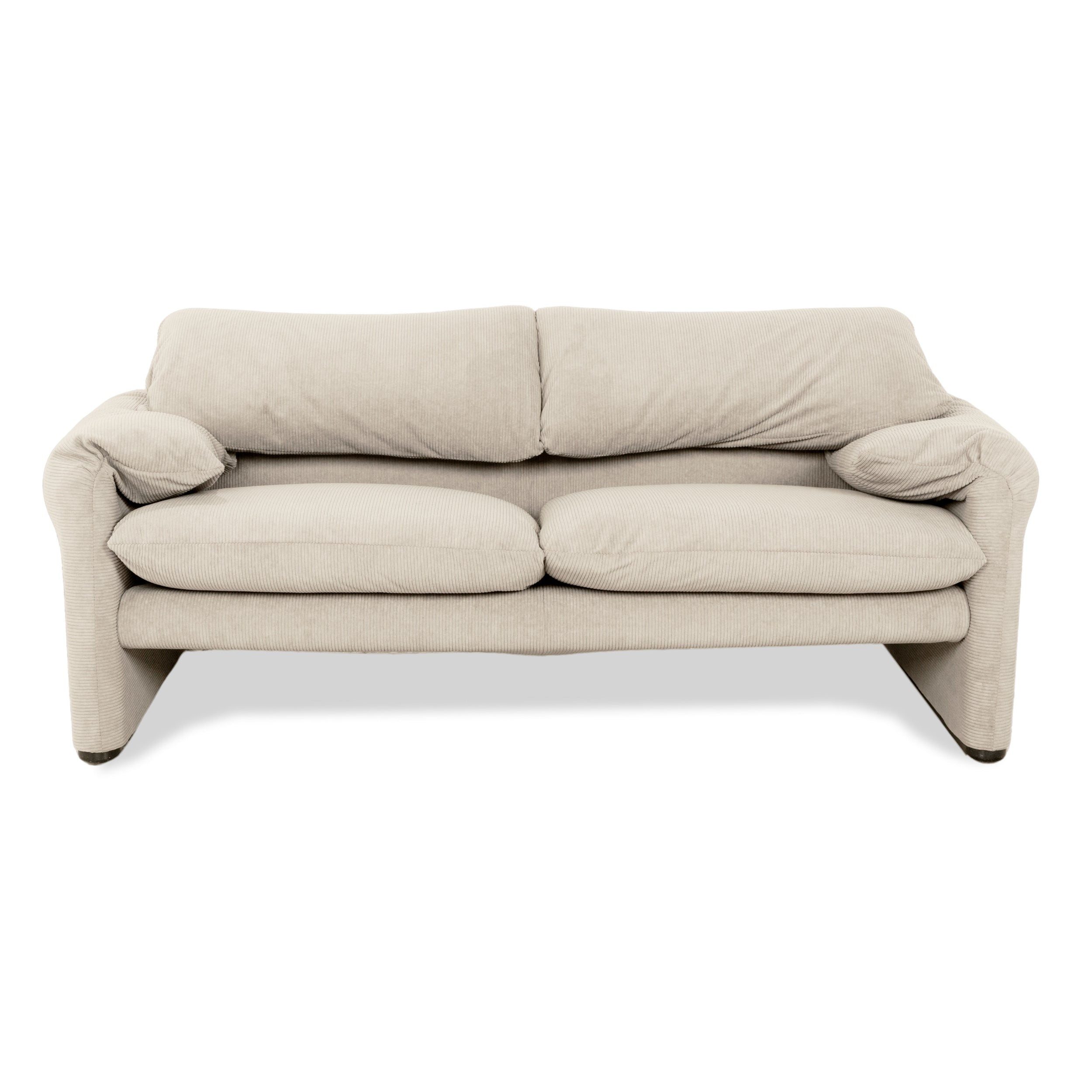 Cassina Maralunga fijn ribfluweel corduroy tweezitter beige crème bank sofa opnieuw bekleed handmatige functie