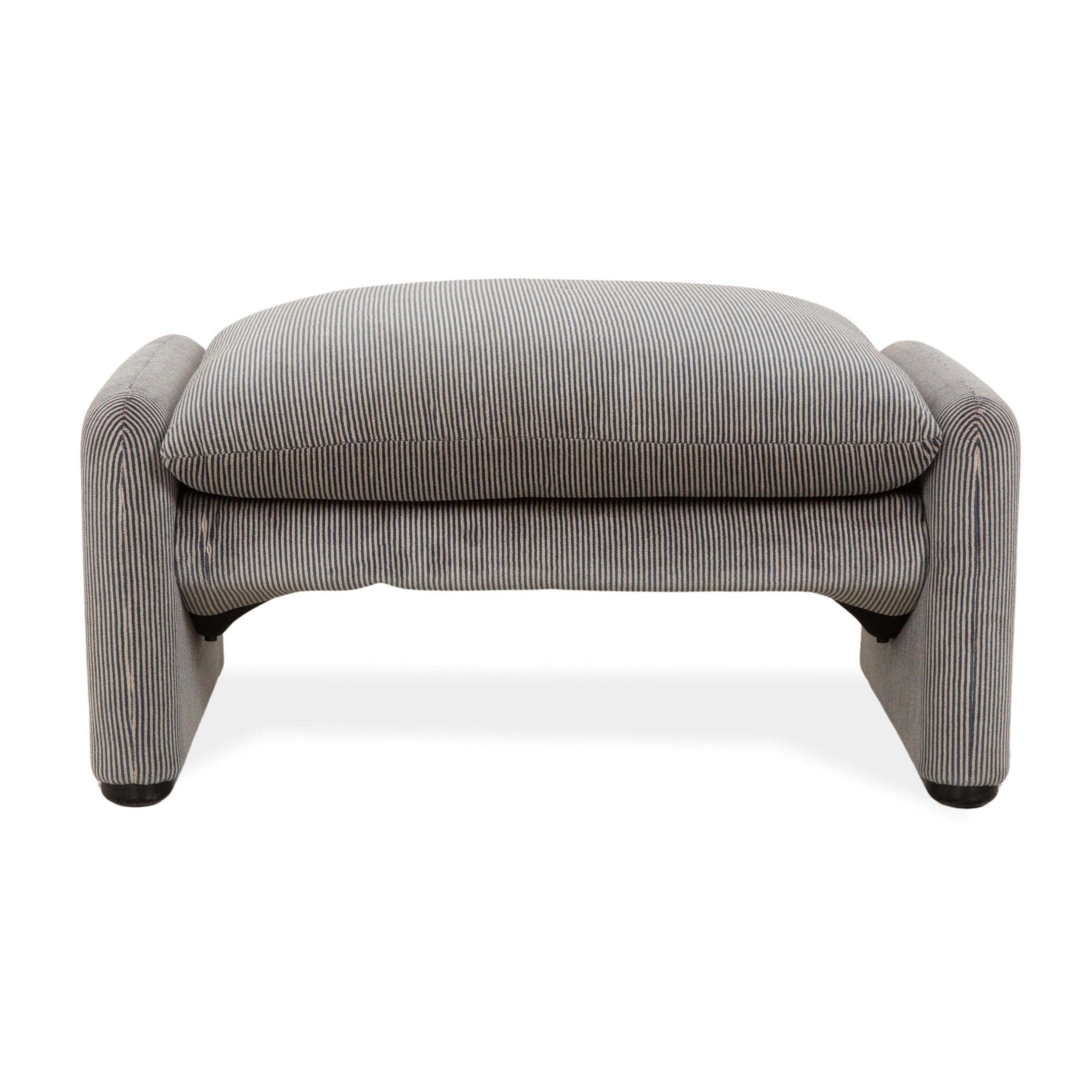 Tabouret Cassina Maralunga Gris