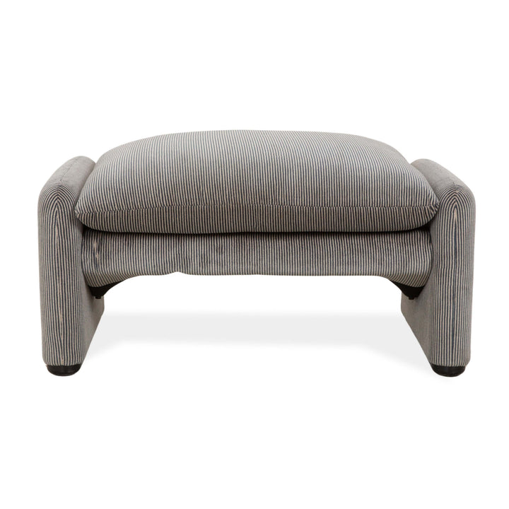 Cassina Maralunga Hocker Grau